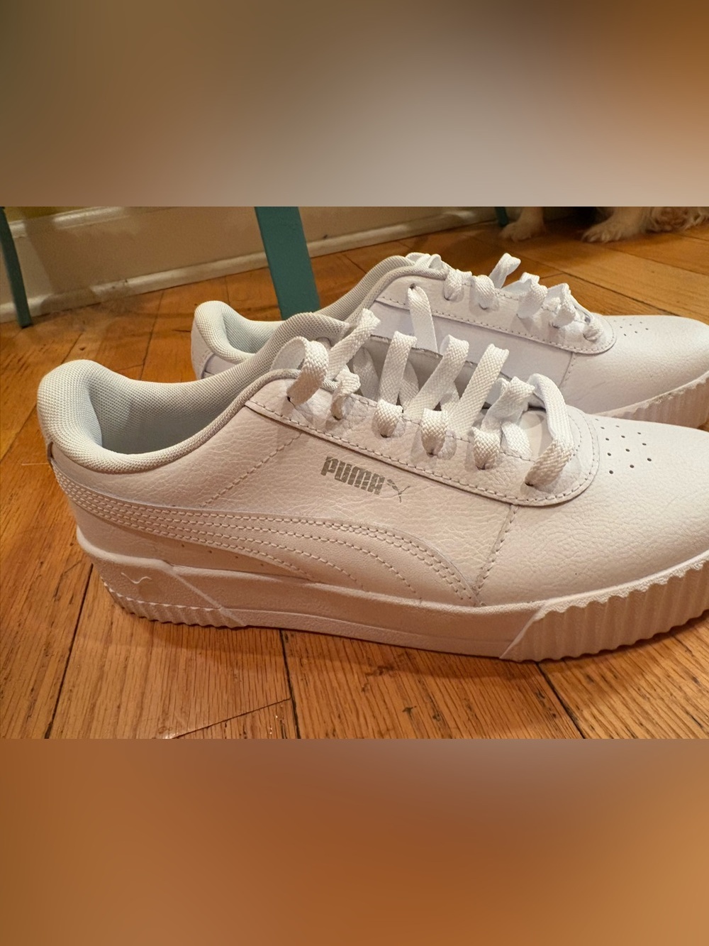 Puma White Low-Top Leather Sneakers size 7-worn once!!